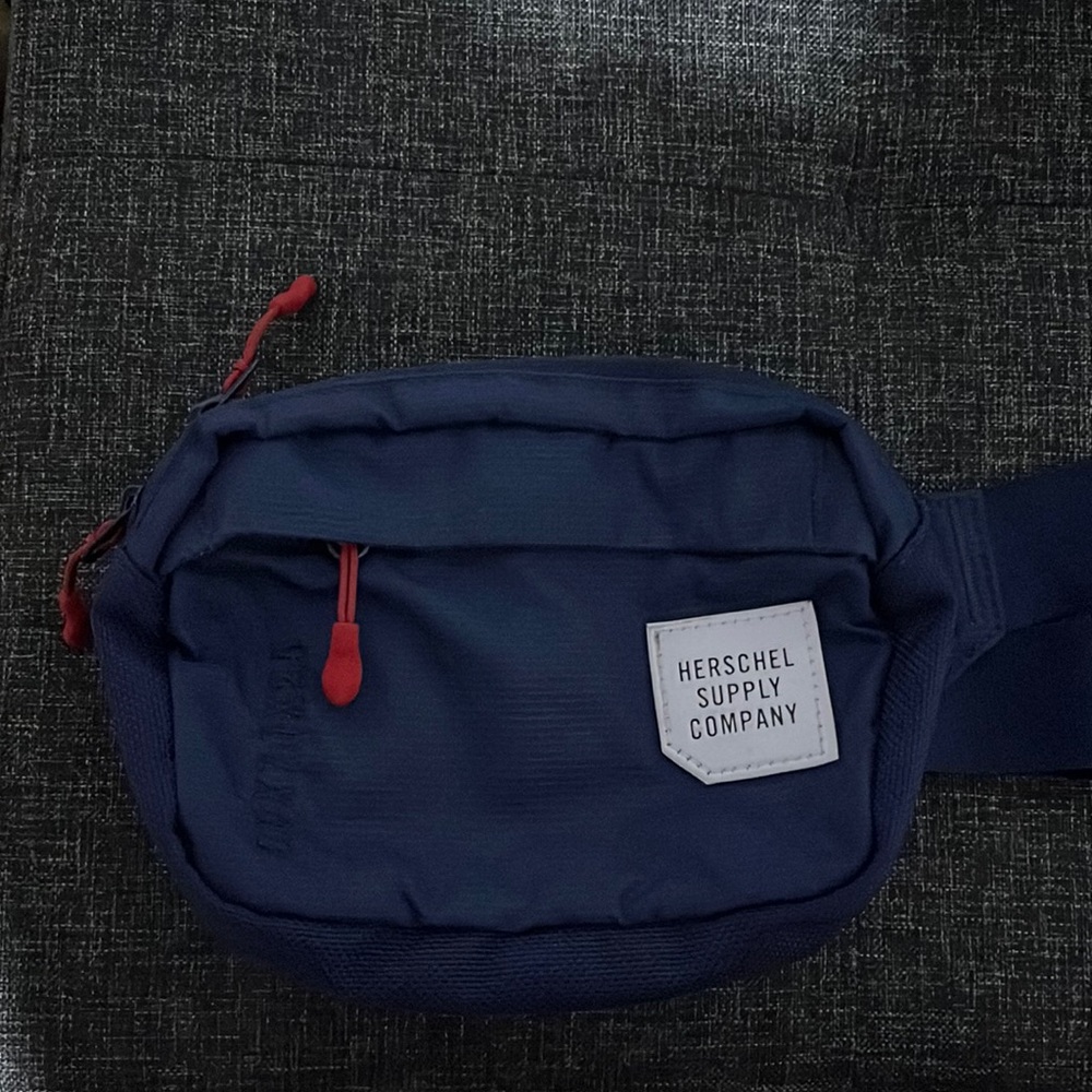 Herschel Tour Hip Pack (small)
